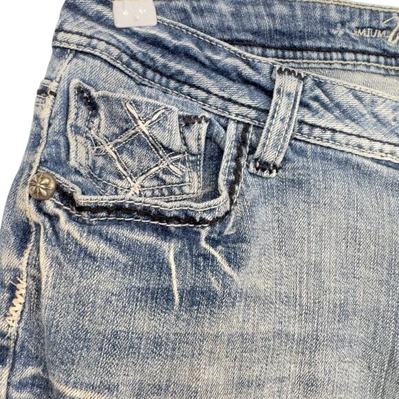 VTG Y2K Low Rise Flare Jeans 30x32* Bling Wings Embroidered Studded Bratz Grunge - Picture 12 of 13